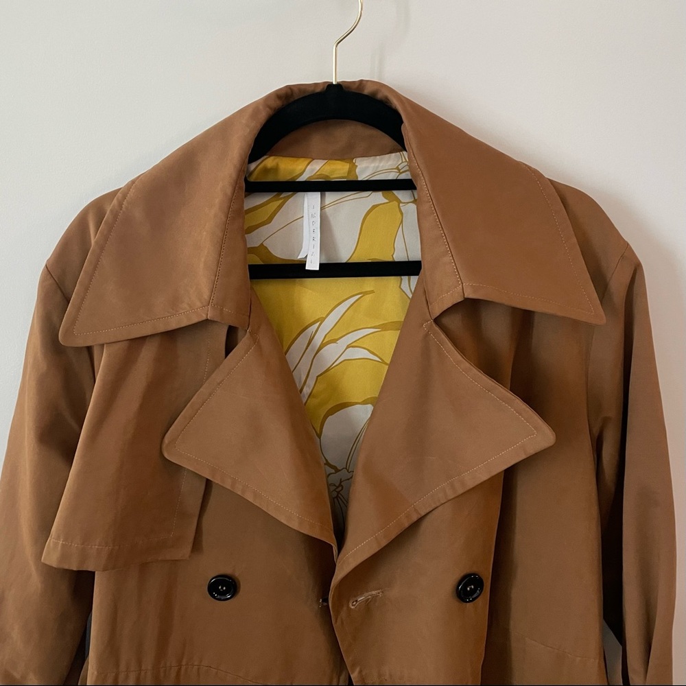 🇮🇪 Stunning trench coat made in Italy - Picture 3 of 6